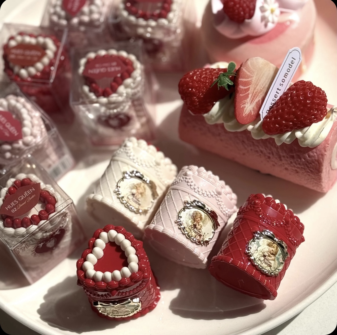 رژلب مخملی فلاورنوز