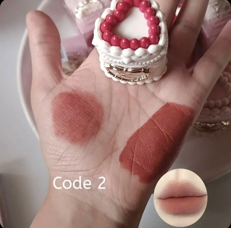 رژلب مخملی فلاورنوز